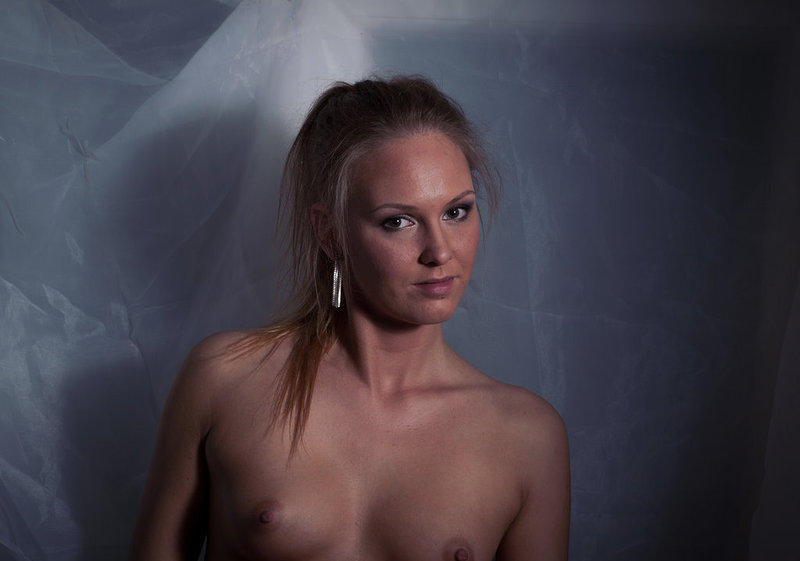 Юлия, 21