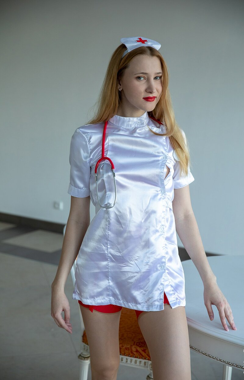 Виктория, 70